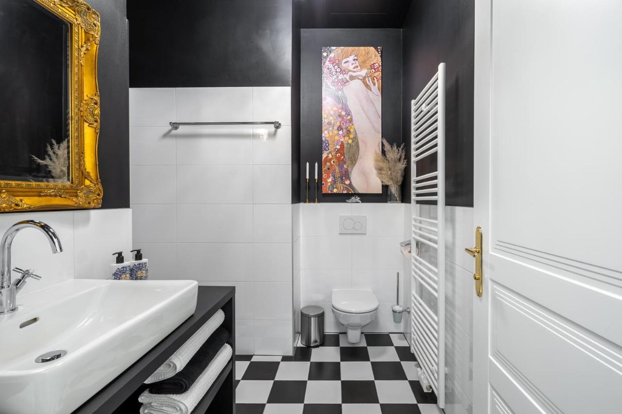 The Kiss - Luxurioeses City Loft Am Naschmarkt Vienna Exterior photo